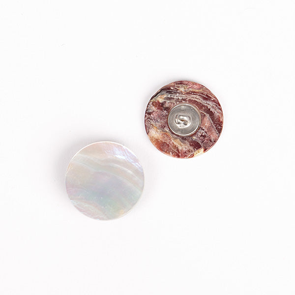 Mother-of-pearl button (white)